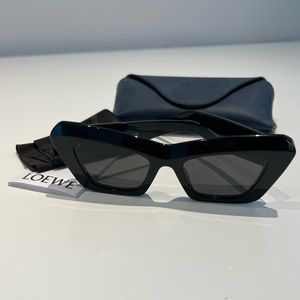 Loewe Cat Eye Sunglasses